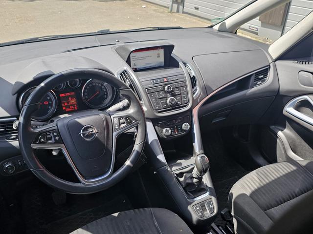 Opel Zafira Tourer Edition/ 7 Sitzer 