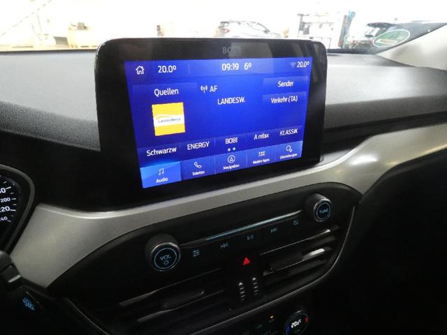 Ford Focus Cool & Connect/1 Jahr Garantie/TÜV Neu /1.Hand/NAVI 