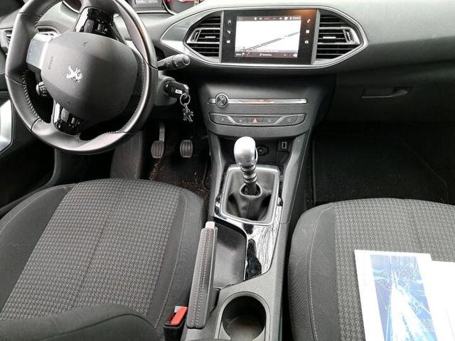 Peugeot 308 Acess Business/1 Jahr Garantie/ 1.Hand 