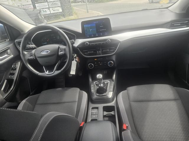 Ford Focus Cool & Connect/1 Jahr Garantie/TÜV Neu /1.Hand/Kamera 