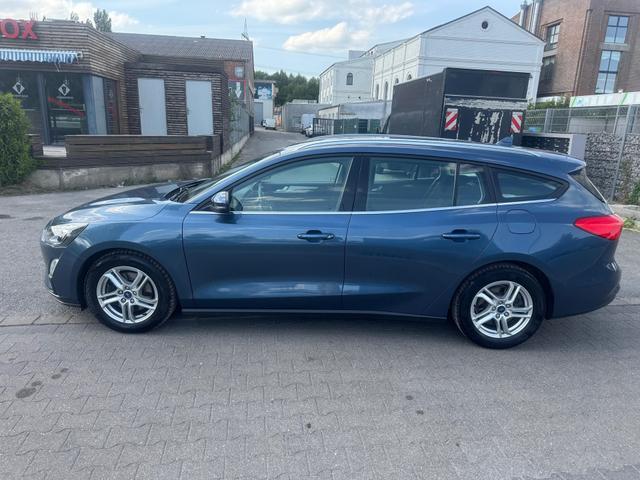 Ford Focus Cool & Connect/1 Jahr Garantie/TÜV Neu /1.Hand/Kamera 