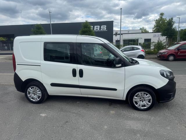 Fiat Doblò SX Kasten 