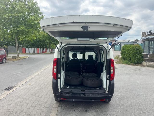 Fiat Doblò SX Kasten 