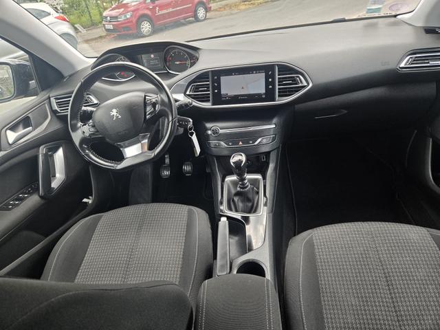 Peugeot 308 Allure Business/1 Jahr Garantie/ 1.Hand 