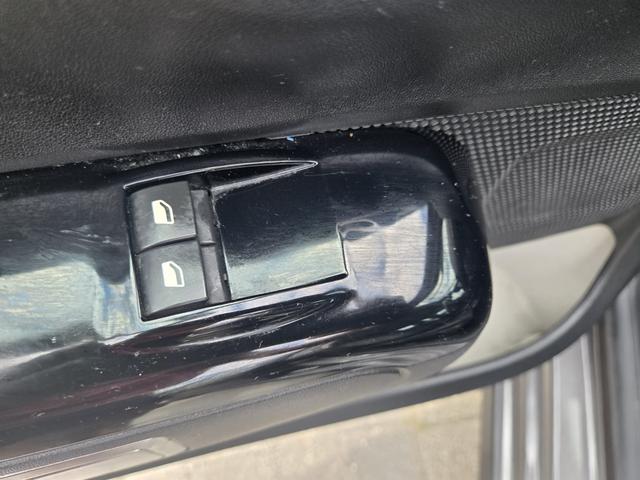 Citroën C3 Live / 1. Hand 1 Jahr Garantie/TÜV Neu 