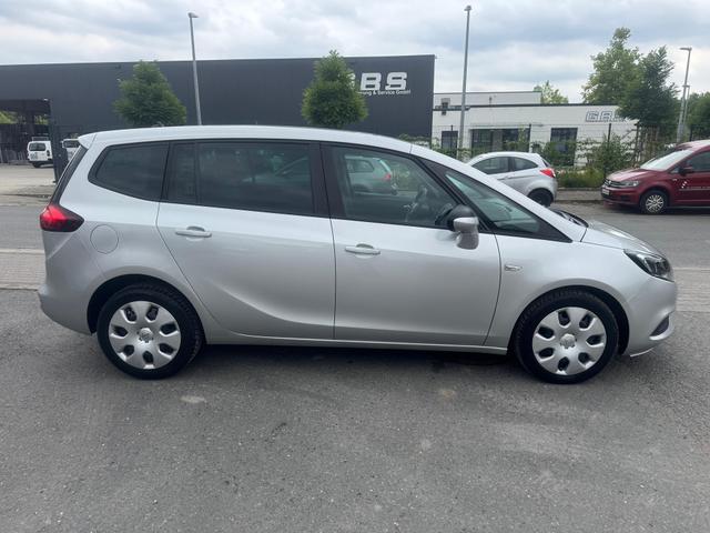 Opel Zafira Tourer 1.Hand/ 1 Jahr Garantie/ TÜV NEU/ NAVI/PDC 