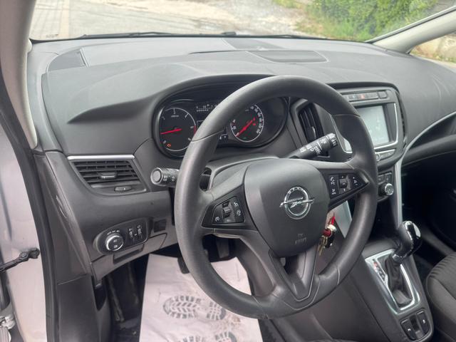 Opel Zafira Tourer 1.Hand/ 1 Jahr Garantie/ TÜV NEU/ NAVI/PDC 