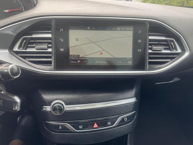 Peugeot 308 Business-Line/ 1.Hand 