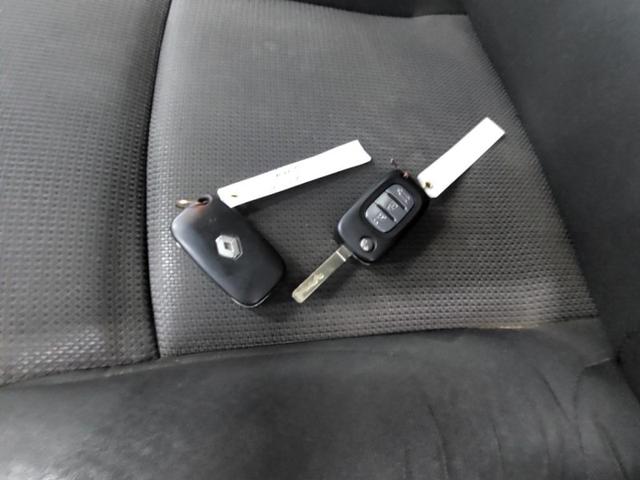 Renault Trafic 1.Hand/ TÜV NEU/ NAVI/PDC 
