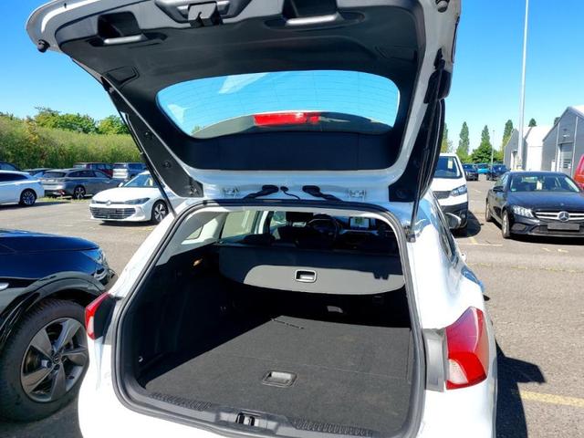 Ford Focus Cool /1 Jahr Garantie/TÜV Neu /1.Hand/NAVI 