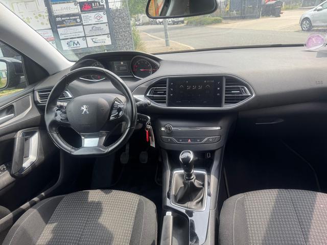 Peugeot 308 Access/ 1 Jahr Garantie/TÜV NEU 