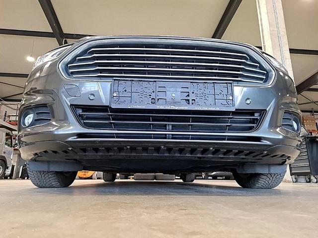 Ford Mondeo Turnier 2,0 TDCi 150PS Business/Automatik/1 Jahr Garantie/TÜV NEU 