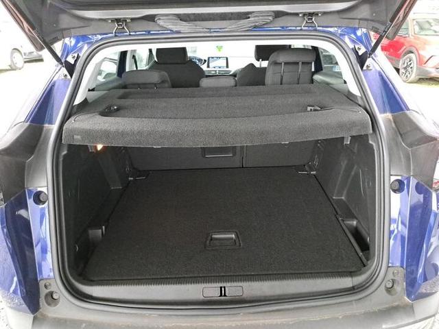 Peugeot 3008 Active Business /1.Hand/NAVI/SHZ/PDC 