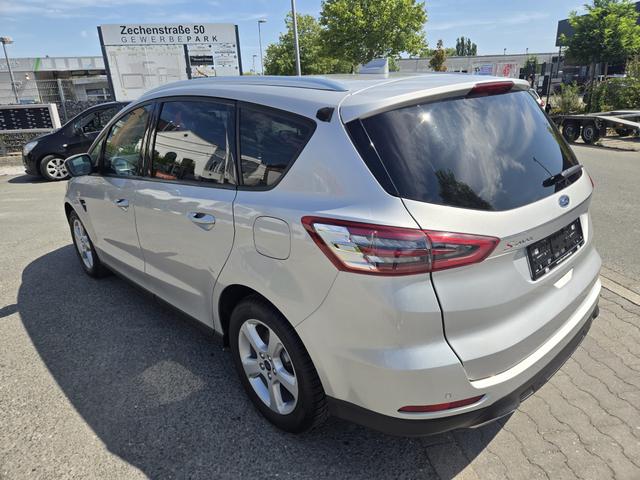 Ford S-MAX TÜV NEU /Kamera/NAVI/SHZ 