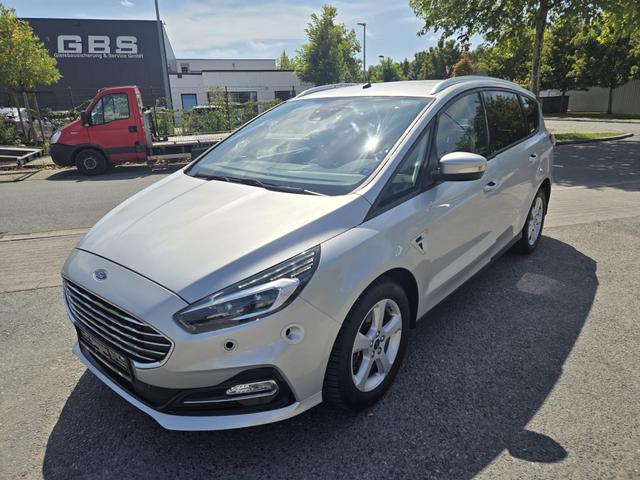 Ford S-MAX TÜV NEU /Kamera/NAVI/SHZ 