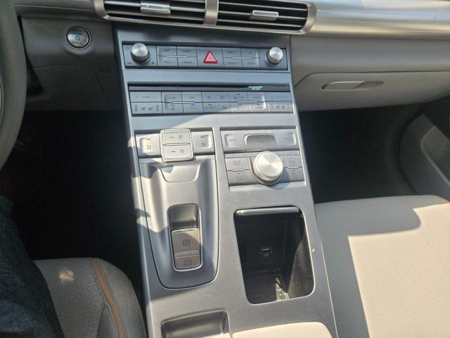 Hyundai NEXO 1.Hand/1 Jahr Garantie/TÜV NEU 