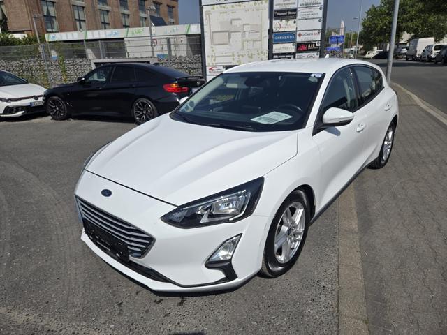Ford Focus Cool 1.Hand/1 Jahr Garantie/ TÜV NEU 