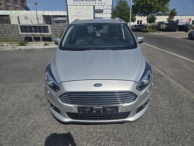 Ford S-MAX Kamera/NAVI/SHZ 