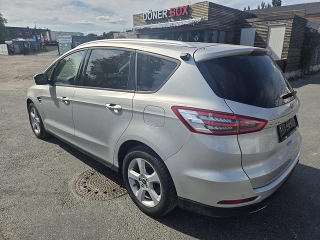Ford S-MAX Kamera/NAVI/SHZ 