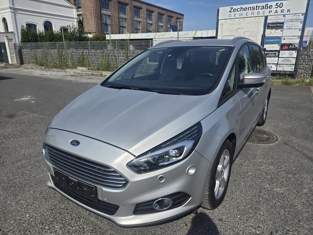 Ford S-MAX Kamera/NAVI/SHZ 