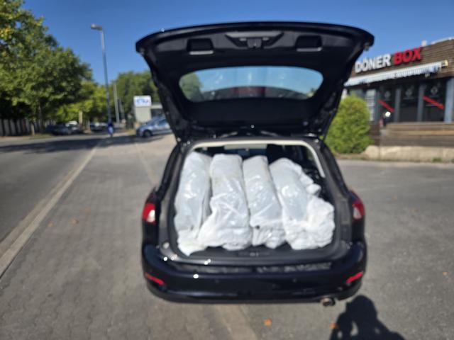 Ford Focus Cool /1 Jahr Garantie/TÜV Neu /1.Hand/NAVI 