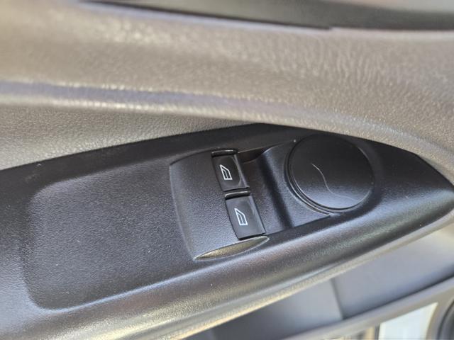 Ford Transit Connect Kasten lang/1. Hand 