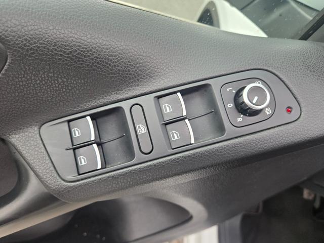 Volkswagen Tiguan Lounge Sport /TÜV NEU 