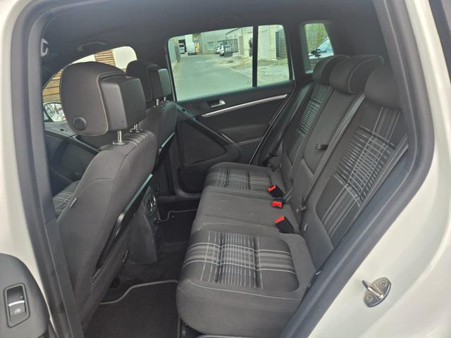 Volkswagen Tiguan Lounge Sport /TÜV NEU 