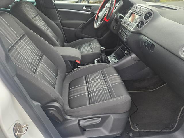 Volkswagen Tiguan Lounge Sport /TÜV NEU 