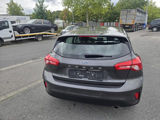 Ford Focus Cool /1 Jahr Garantie/TÜV Neu /1.Hand/Kamera 