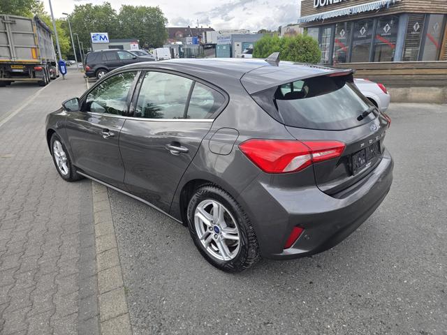 Ford Focus Cool /1 Jahr Garantie/TÜV Neu /1.Hand/Kamera 