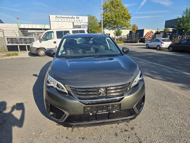 Peugeot 5008 Active Business/7 Sitzer /1.Hand/ 1 Jahr Garantie/ TÜV NEU/Kamera/ NAVI/PDC 
