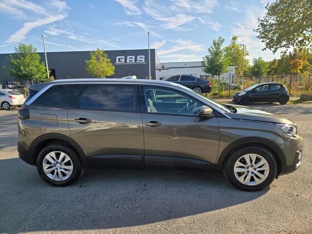 Peugeot 5008 Active Business/7 Sitzer /1.Hand/ 1 Jahr Garantie/ TÜV NEU/Kamera/ NAVI/PDC 