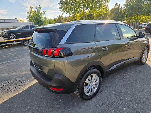 Peugeot 5008 Active Business/7 Sitzer /1.Hand/ 1 Jahr Garantie/ TÜV NEU/Kamera/ NAVI/PDC 