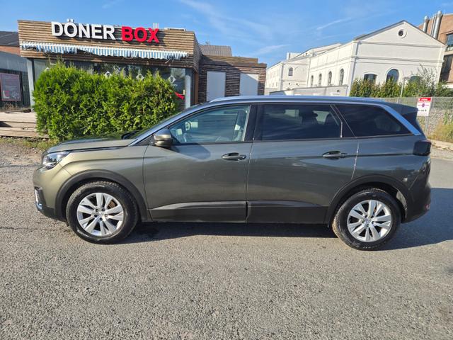 Peugeot 5008 Active Business/7 Sitzer /1.Hand/ 1 Jahr Garantie/ TÜV NEU/Kamera/ NAVI/PDC 