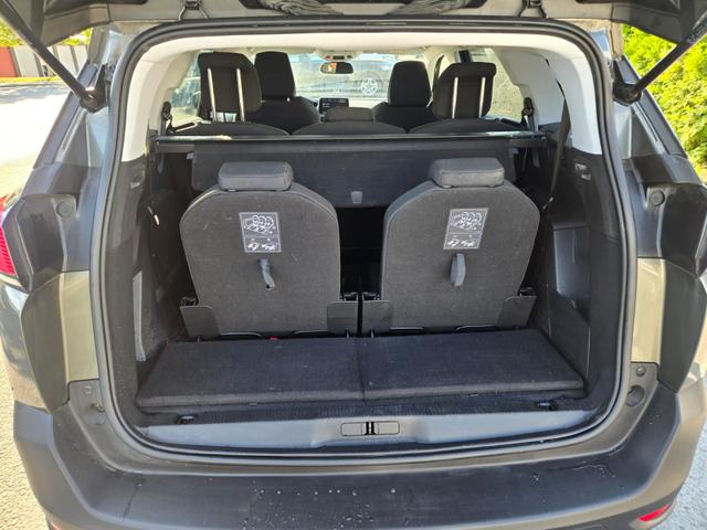 Peugeot 5008 Active Business/7 Sitzer /1.Hand/ 1 Jahr Garantie/ TÜV NEU/Kamera/ NAVI/PDC 