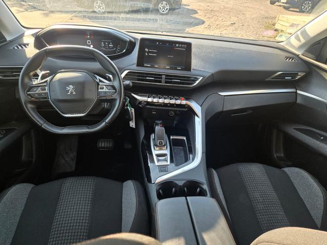 Peugeot 5008 Active Business/7 Sitzer /1.Hand/ 1 Jahr Garantie/ TÜV NEU/Kamera/ NAVI/PDC 