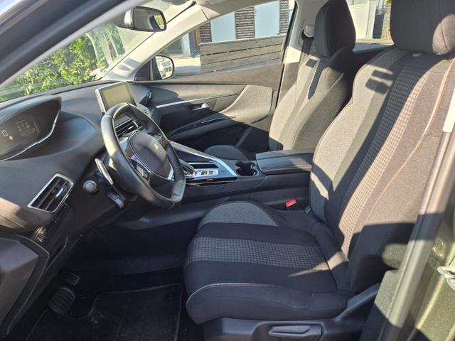 Peugeot 5008 Active Business/7 Sitzer /1.Hand/ 1 Jahr Garantie/ TÜV NEU/Kamera/ NAVI/PDC 