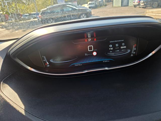 Peugeot 5008 Active Business/7 Sitzer /1.Hand/ 1 Jahr Garantie/ TÜV NEU/Kamera/ NAVI/PDC 
