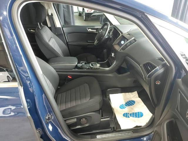Ford S-MAX TÜV NEU /Kamera/NAVI/SHZ 