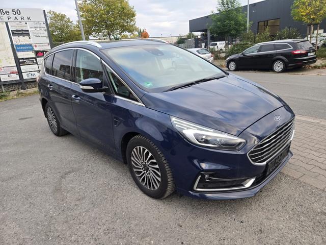 Ford S-MAX TÜV NEU /Kamera/NAVI/SHZ 