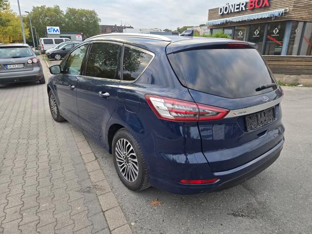 Ford S-MAX TÜV NEU /Kamera/NAVI/SHZ 