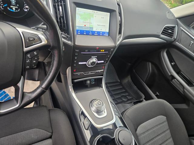 Ford S-MAX TÜV NEU /Kamera/NAVI/SHZ 