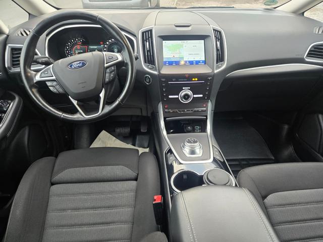 Ford S-MAX TÜV NEU /Kamera/NAVI/SHZ 