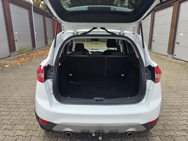 Ford Kuga Champions Edition 