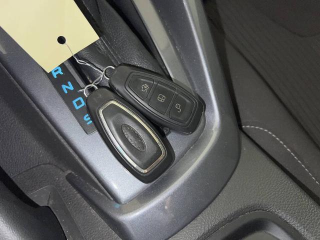 Ford Focus Titanium/Sitzheizung/Kamera 