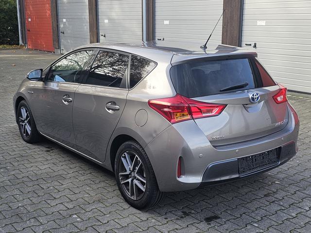 Toyota Auris Hybrid Edition/ Kamera/PDC/SHZ 
