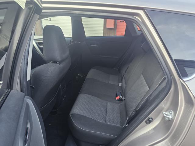 Toyota Auris Hybrid Edition/ Kamera/PDC/SHZ 