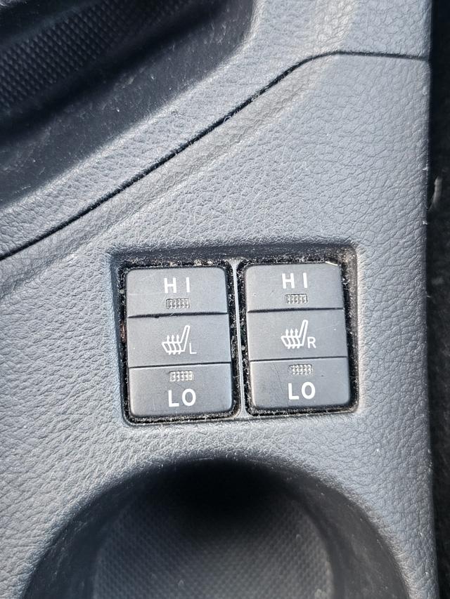 Toyota Auris Hybrid Edition/ Kamera/PDC/SHZ 