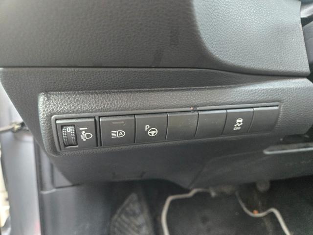 Toyota Corolla Touring Sports 1.8 Hydrid 1.Hand/Kamera/SHZ/NAVI/PDC 